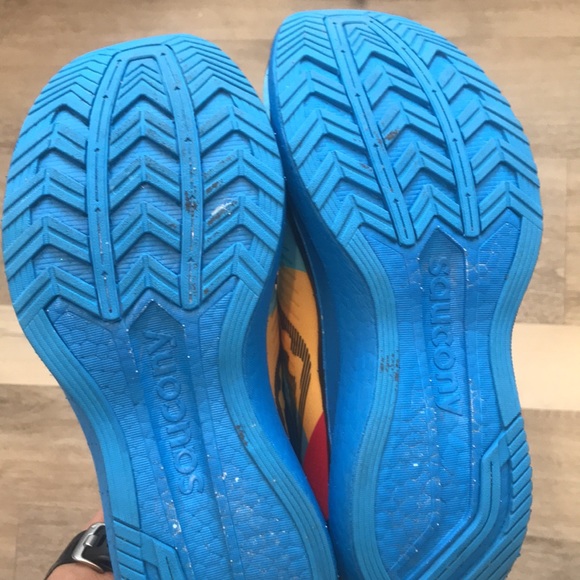 Saucony Endorphin Speed 2 Runshield - Picture 6 of 6